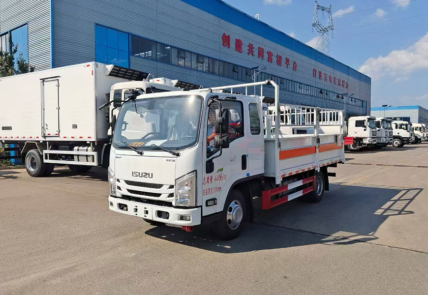五十鈴藍(lán)牌倉欄式氣瓶運(yùn)輸車