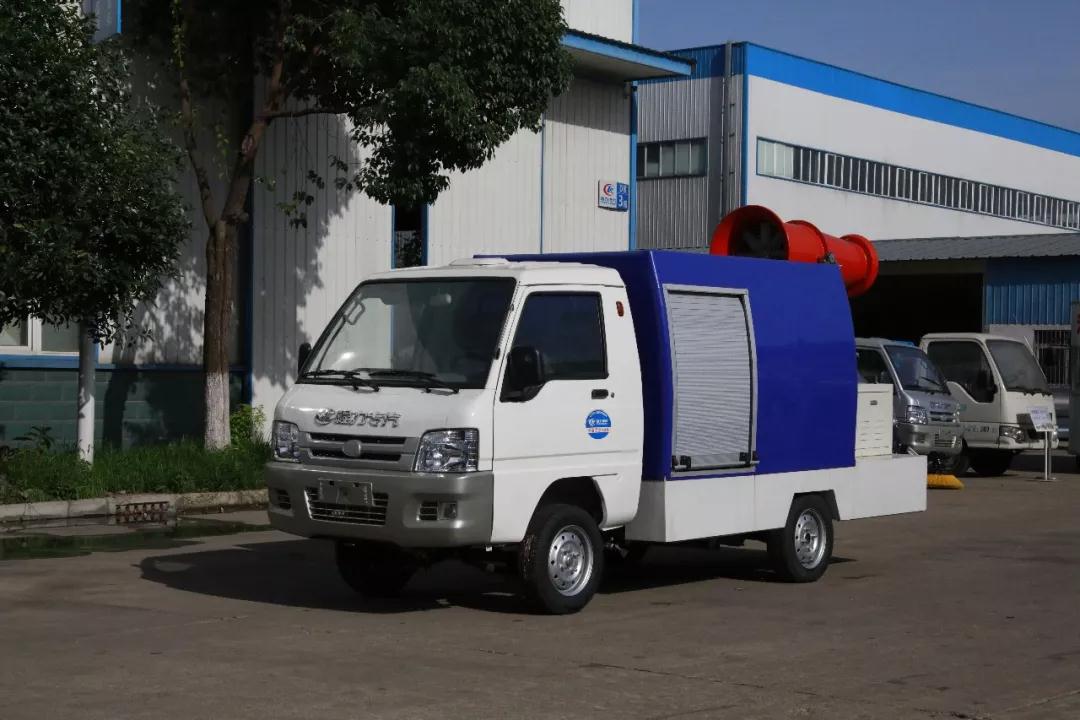 程力新能源人工智能搶險救援車首批訂單圓滿交車，為國家電網(wǎng)提供一流產(chǎn)品