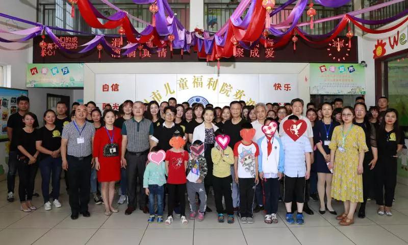 弘揚傳統(tǒng)美德，關(guān)愛兒童成長----首屆“魅力隨州，多彩程力”抖音大賽捐贈公益活動紀實