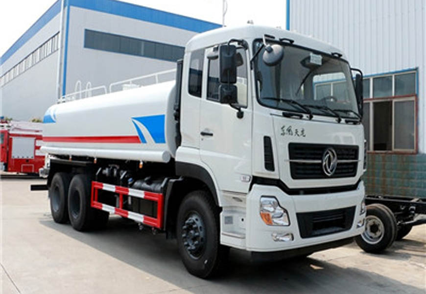 東風天龍20噸灑水車